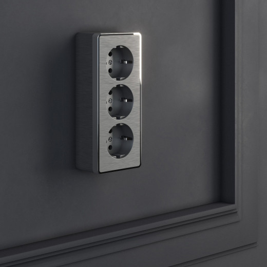 Розетка тройная с заземлением и шторками Gallant графит рифленый W5073104