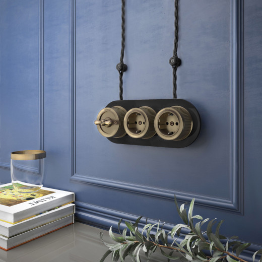 Розетка с заземлением бронзовый ретро W5771012