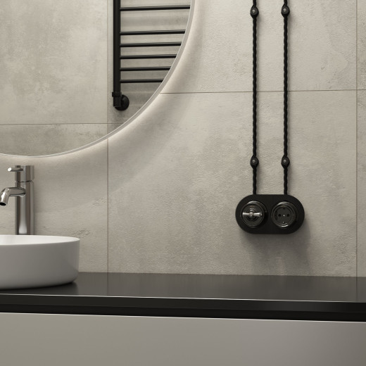 Розетка с заземлением черный ретро W5671008